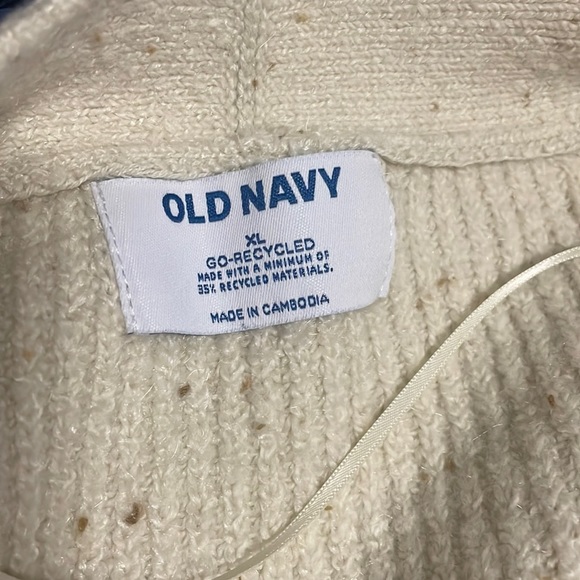 Old Navy Cream Cardigan - Picture 4 of 4